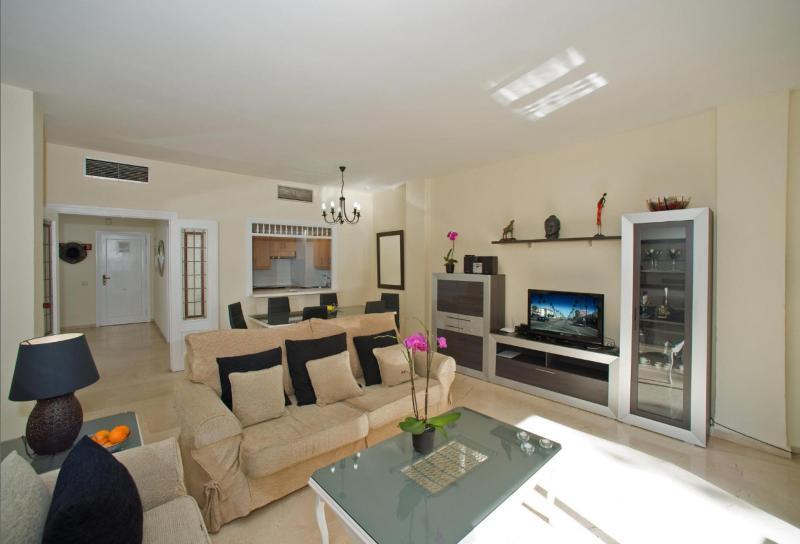 Apartment In Marbella Malaga 102959 Guadalmina ภายนอก รูปภาพ